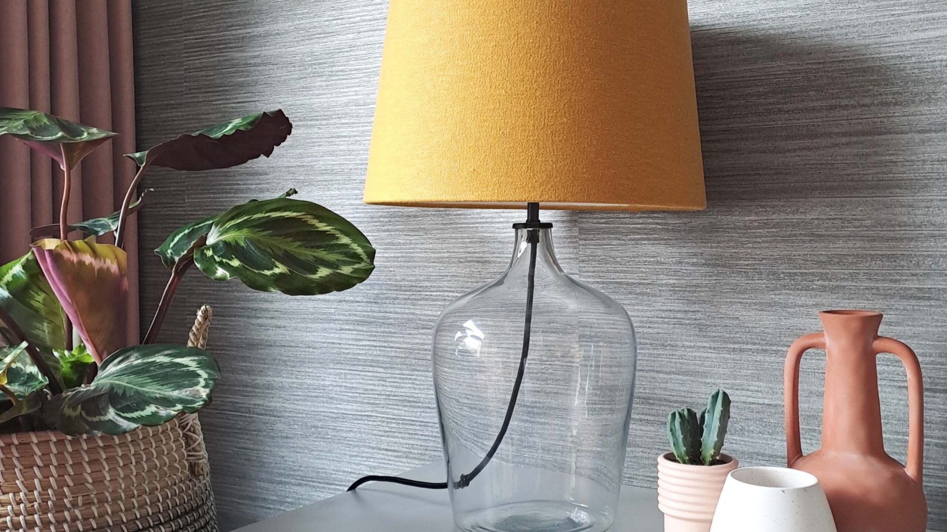 Basingstoke snug lounge 5