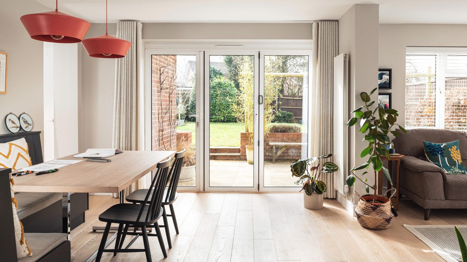 basingstoke-open-plan-dining-wide-view